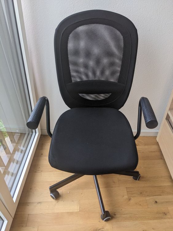 Ikea FLINTAN Office chair with armrests, black Kaufen auf Ricardo