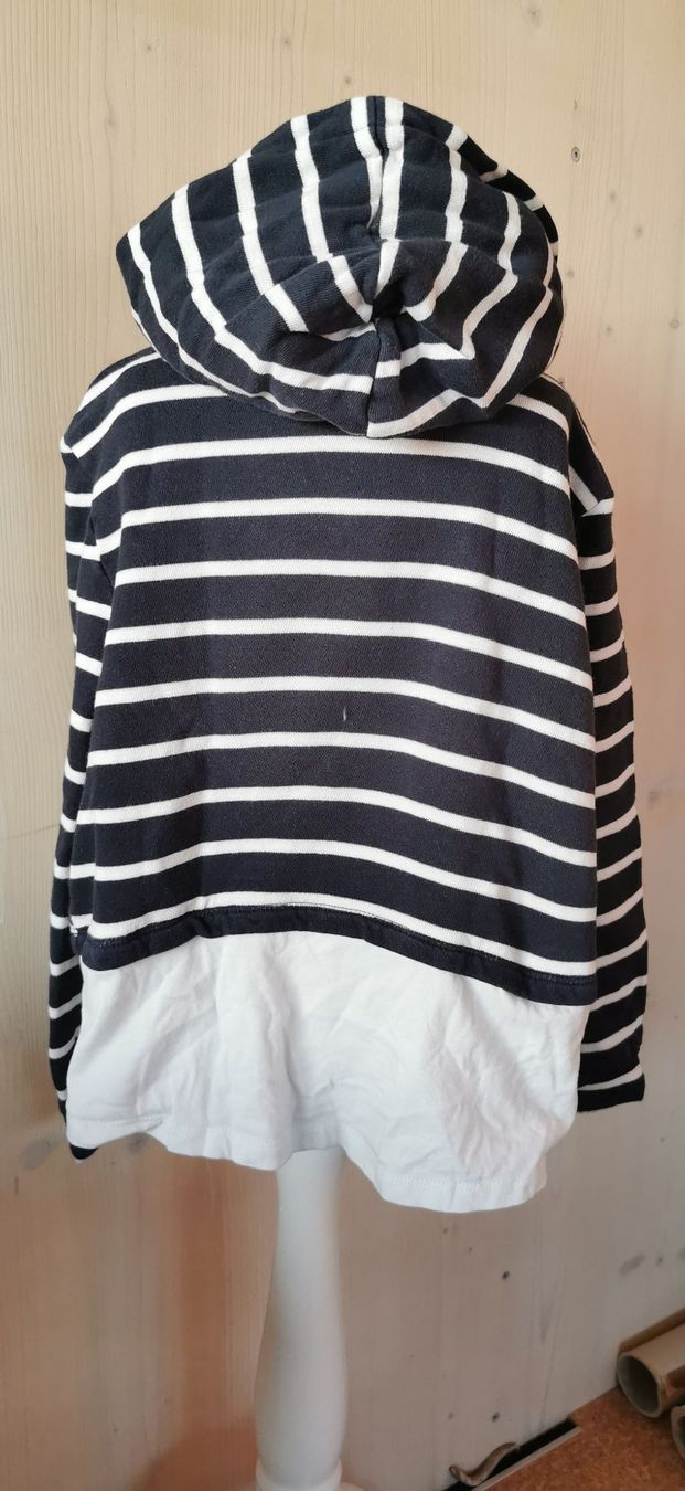 C&A Maglioni & Felpe: Gestreifter Hoodie, Kapuzenpullover, Gr. 134/140 – Usato da Langendorf venduto da Laedi6 2