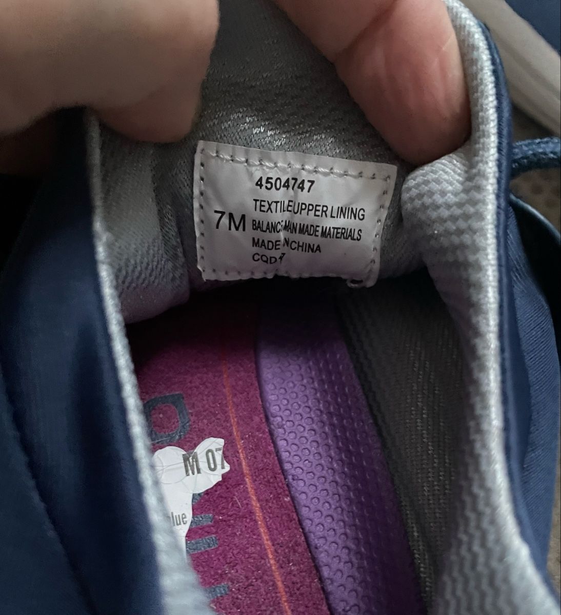 Damenschuhe: NEU Women's Blue Sneaker, size 37 – Neu und originalverpackt aus Oberwil BL von Stellochkas 3