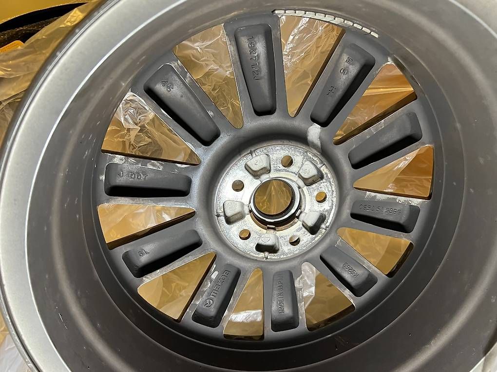Jantes: Original Mazda-Felge – D'occasion à Hermetschwil-Staffeln par hiddenvalley 4