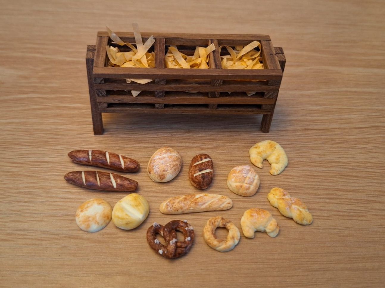Case e mobili per bambole: Handmade Brot Gestell – Nuovo (secondo la descrizione) da Zürich venduto da HandmadeTinyFood 3