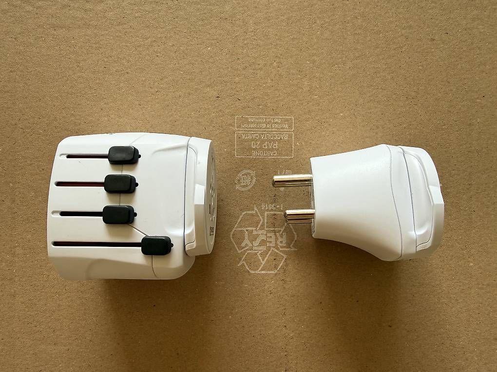SKROSS Unità & Adattatore: Skross Adapter/Länderadapter World + India – Nuovo (secondo la descrizione) da Oberburg venduto da LW034 2