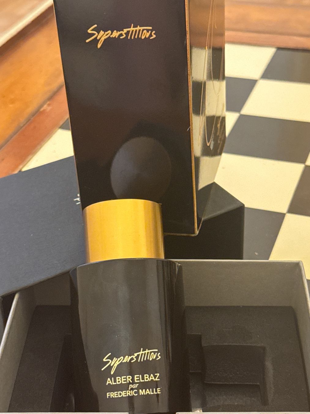 Frédéric Malle Profumi & Eau de Toilette: Superstitious Alber Elbaz Frederic Malle Parfum 100 ml – Nuovo (secondo la descrizione) da Luzern venduto da TENDIMO 5