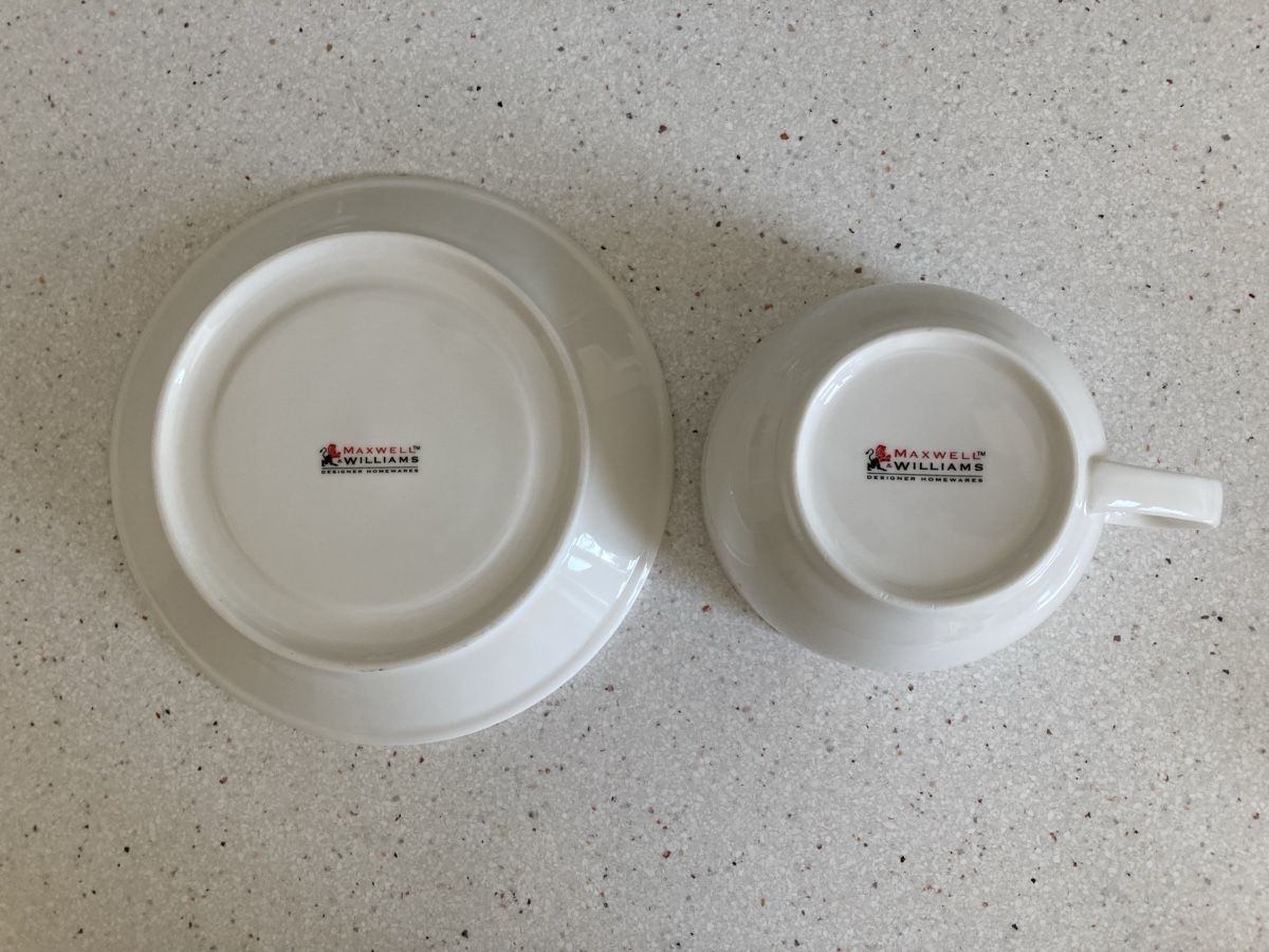Maxwell & Williams Tazze: Maxwell & Williams Cappuccino Kaffee Tasse mit Unterteller – Usato da Zürich venduto da dolcicaramelle2 2