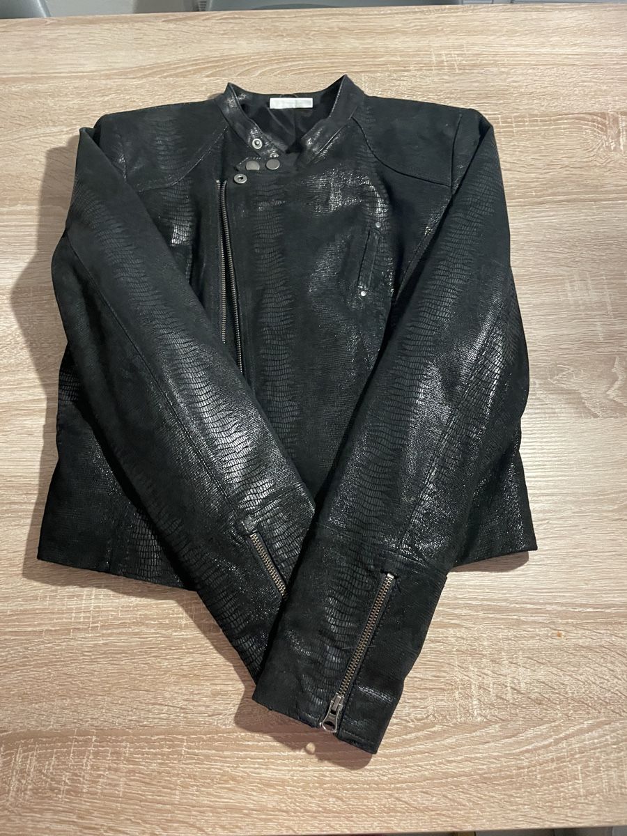 Jacken: Elegante Jacke in Schlangenoptik - Grösse M – Gebraucht aus Diegten von kip_wg9z 1