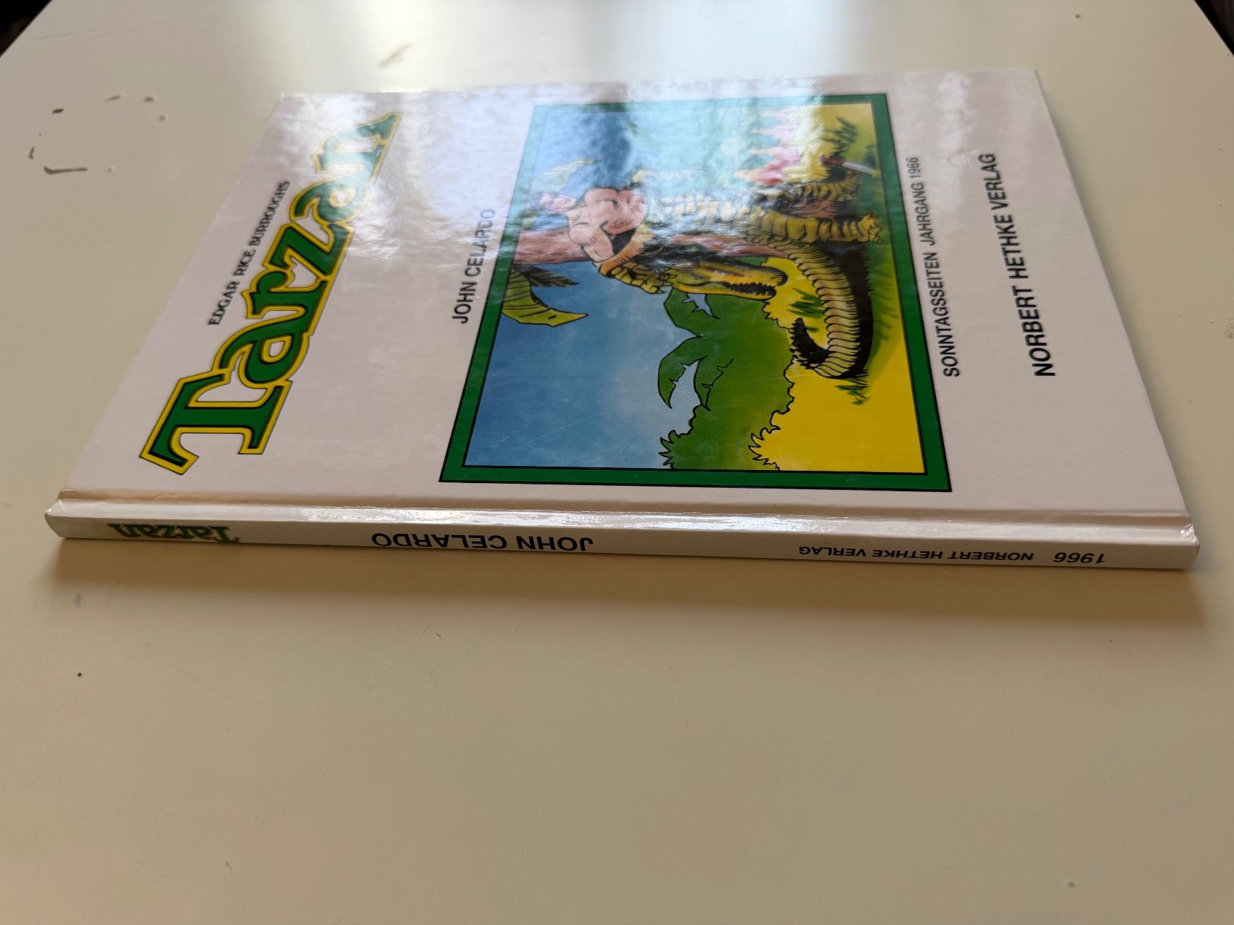 Comics: TARZAN HARDCOVER SONNTAGSSEITEN JG. 1966 JOHN CELARDO – Gebraucht aus Münsingen von Ganjam 1