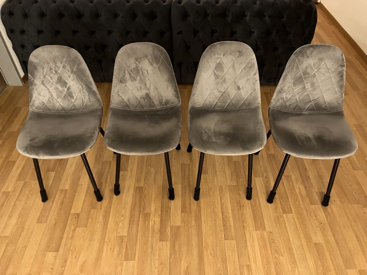 Conforama Stühle: 4 Stühle Samt Grau gute Zustand – Gebraucht aus Wittenbach von astra_opc_82 1
