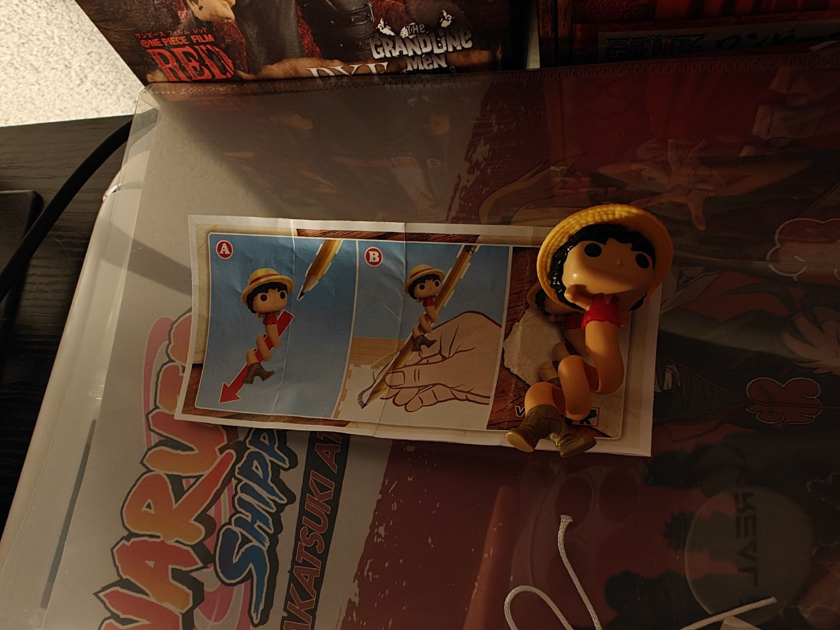 Statuette: Kinder Joy  One Piece luffy – Nuovo e nell'imballaggio originale da Wil SG venduto da YunaMei