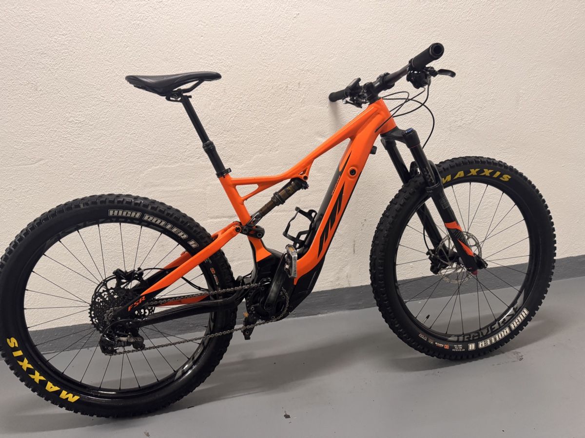 Specialized Velos: Specialized Turbo LEVO  – Gebraucht aus volketswil von A-E-Bikes 2