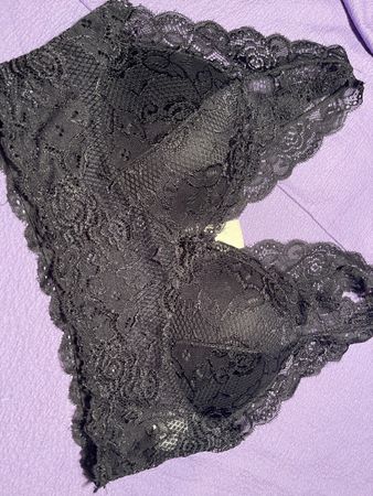 Chic Top a pizzo con reggiseno dentro 👌tgM/L👌per l’estate