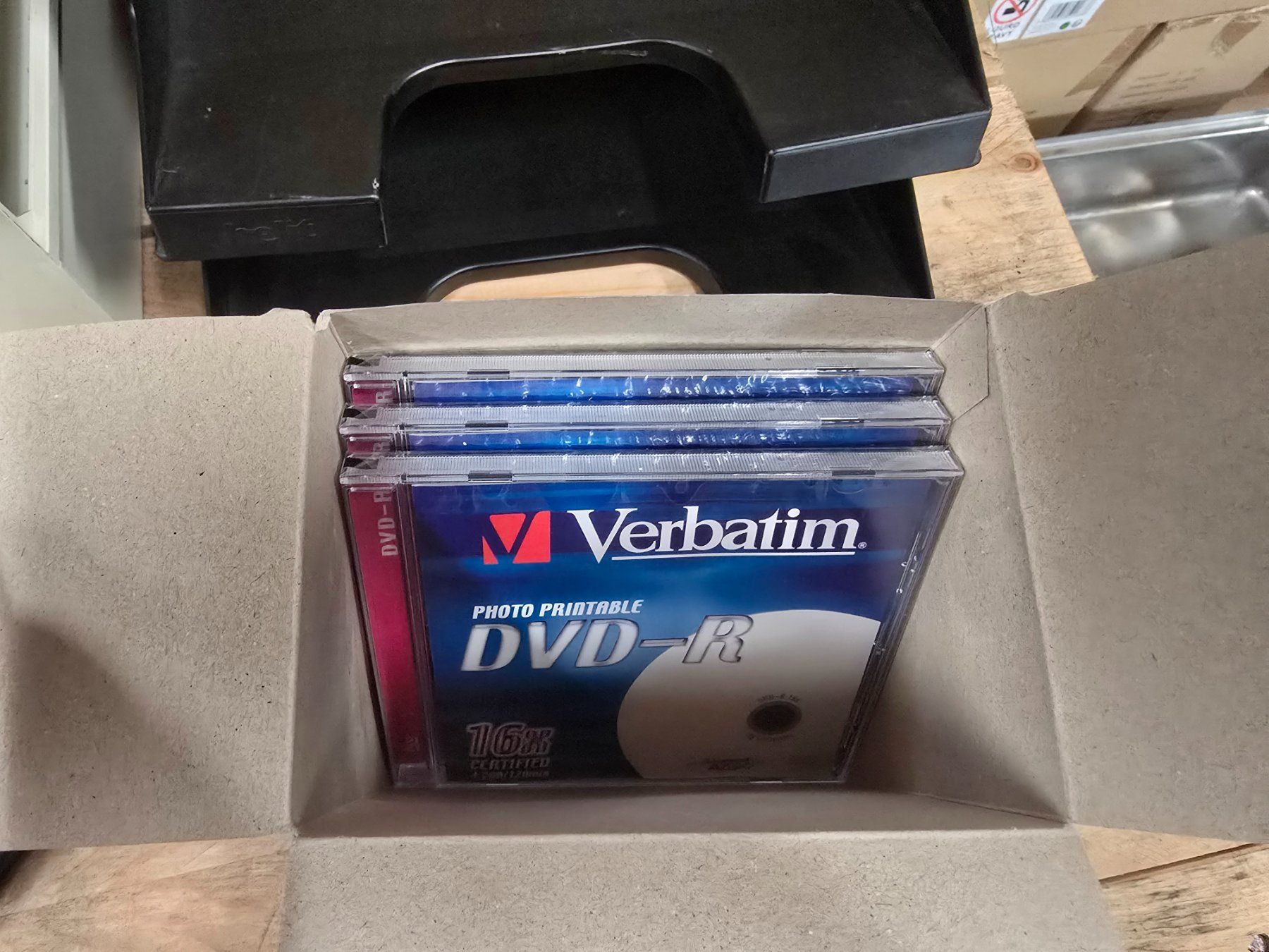 Tutti gli attrezzi: Posten mit diversem Büromaterial ab 1.- – Usato da KRINAU venduto da Mio_Liqstyle 4