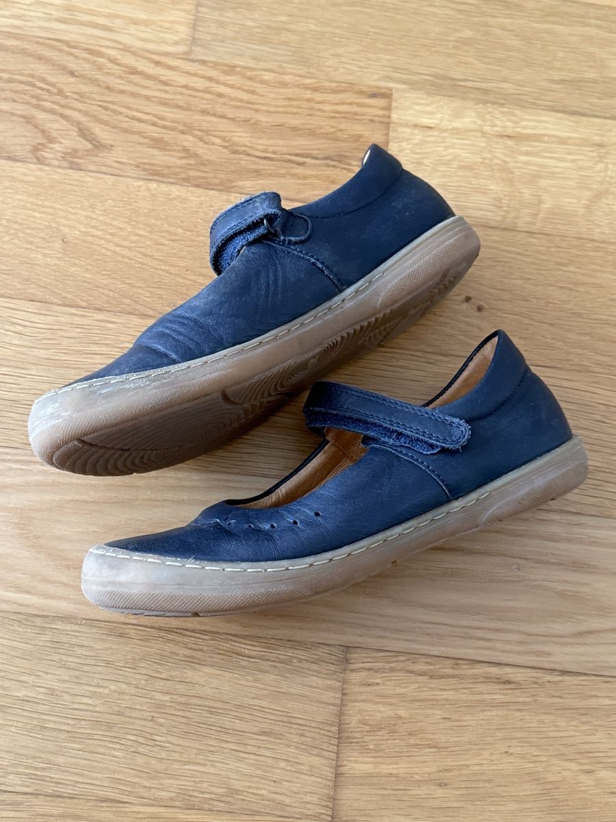 Scarpe per ragazze: Froddo Lauflernschuhe Mädchen, dunkelblau Gr. 32 Top – Usato da Dübendorf venduto da Nemo_0 2