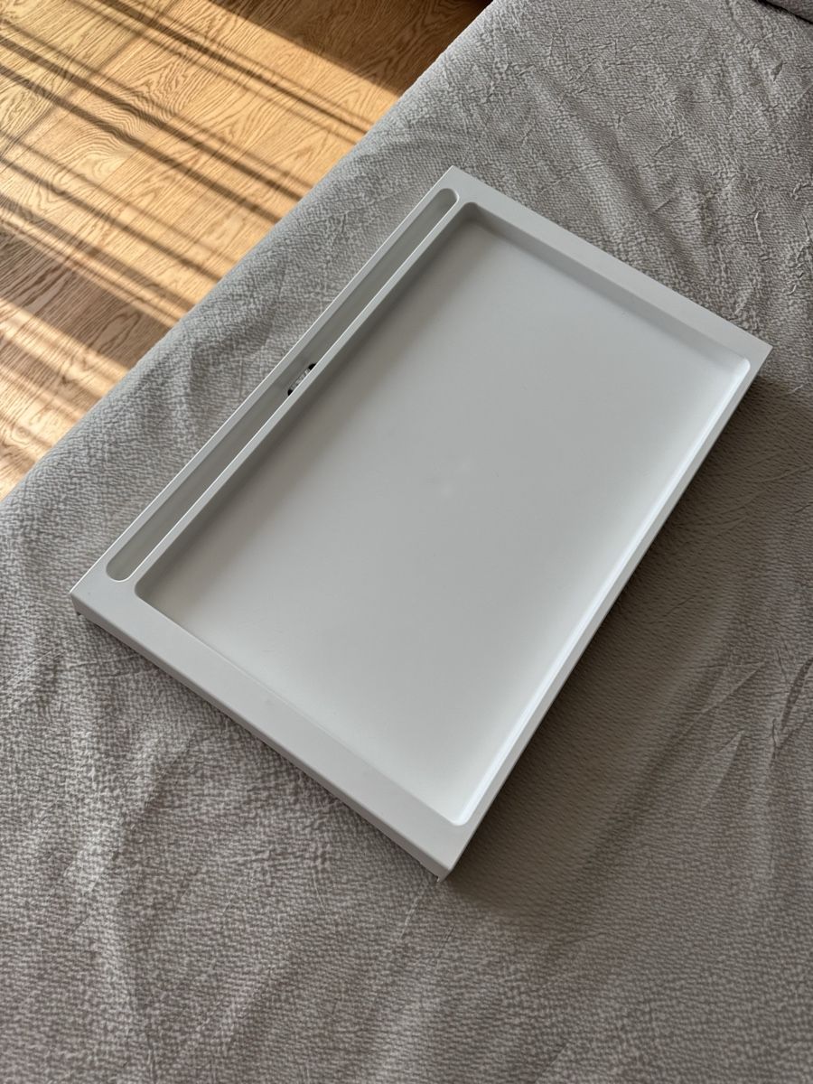 Ikea Plateaux: IKEA KLIPSK Tablett/Bett-Tray, klappbar, hellgrau – D'occasion à Uetikon am See par happywishes 3