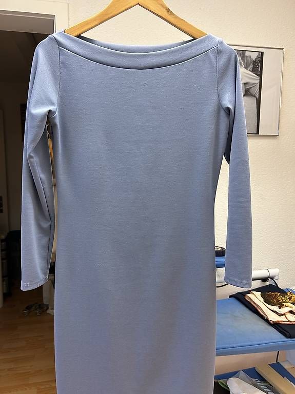 Vestiti: Jerseykleid Gr.36. neu – Usato da Romanshorn venduto da valena01 1