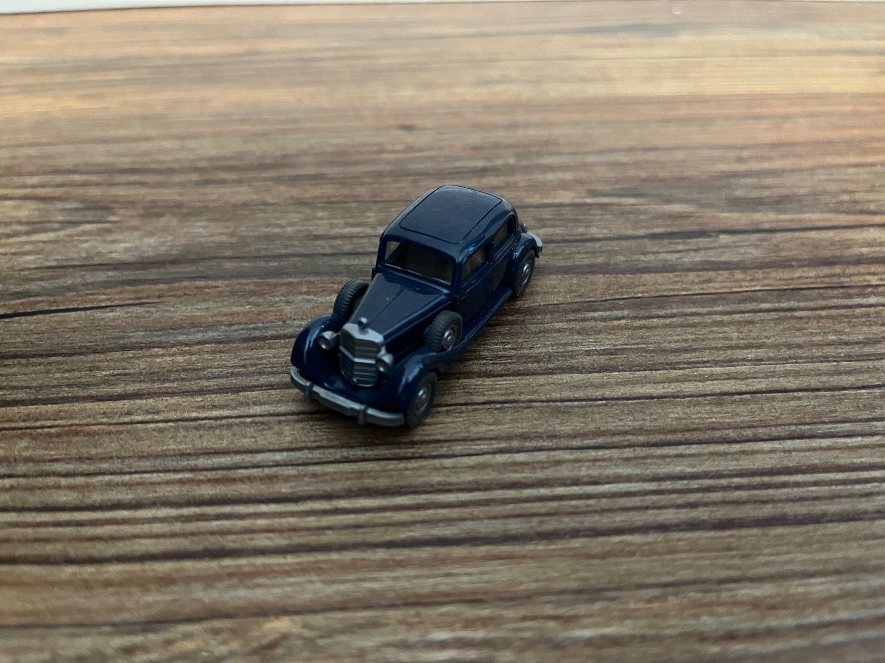 Modellautos: Modellauto Oldtimer Limousine – Gebraucht aus Hirzel von momo24Horgen