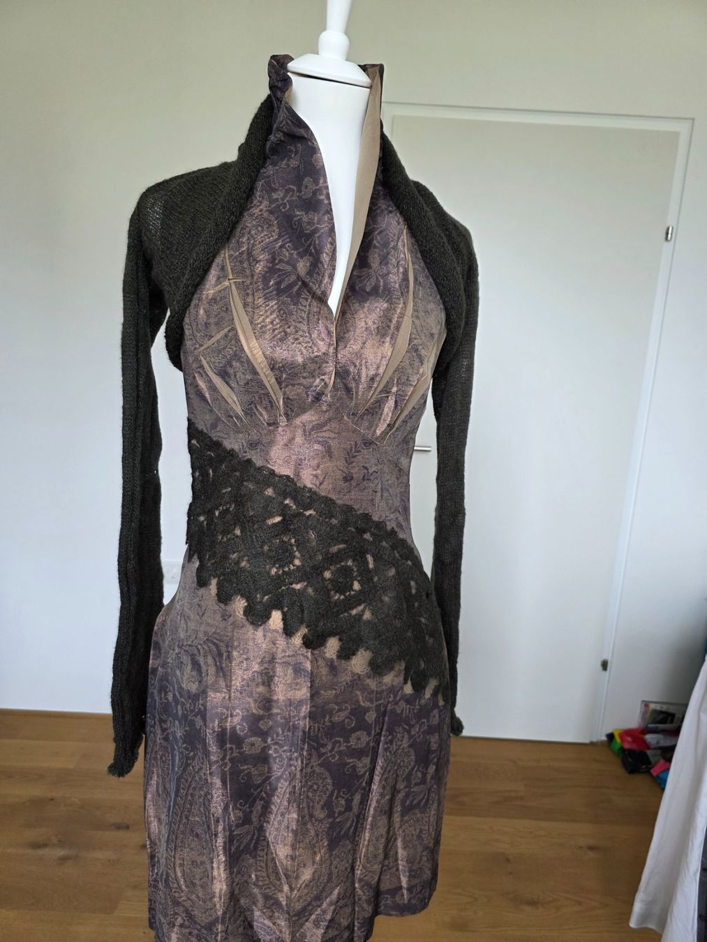Vestiti: Kleid – Usato da Altstätten SG venduto da Calendula-7 2