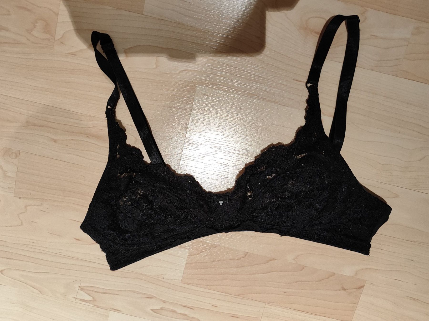 Autres dessous: Schöner Spitzen BH 75 B – D'occasion à Seon par Mandes1 4