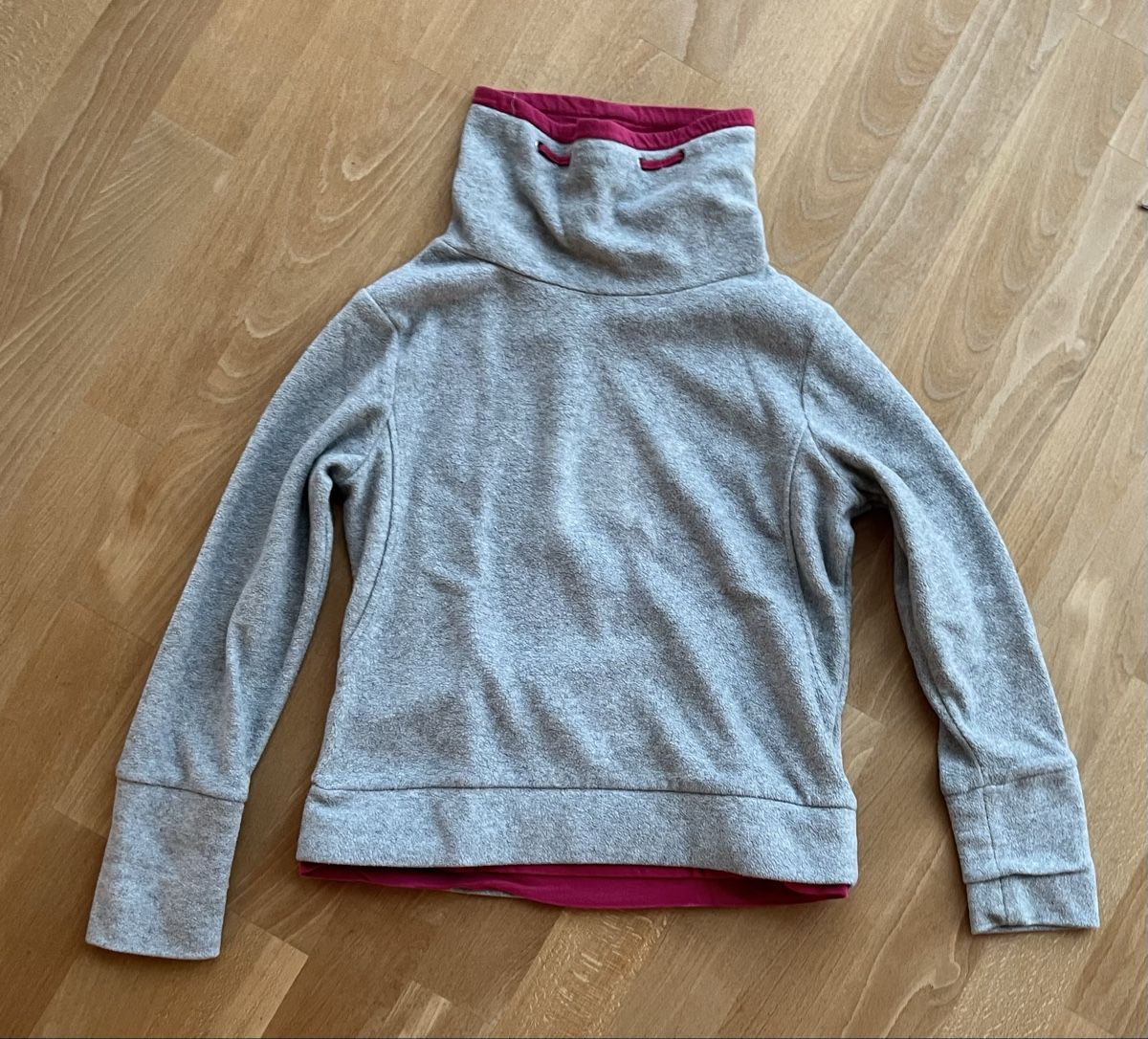 Kleiderpakete & -sets: Kleiderpaket Pulli, Jäckli, Sternen, Reh, ca. Gr. 128/134 – Gebraucht aus Merlischachen von alpeva 6