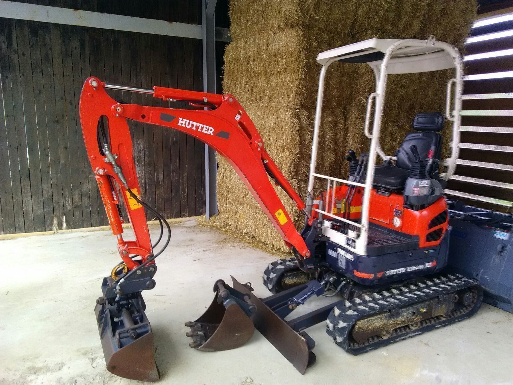 Kubota Escavatori: BAGGER 1.7 TO MIETEN – Usato da Biembach im Emmental venduto da Daewoo75 1