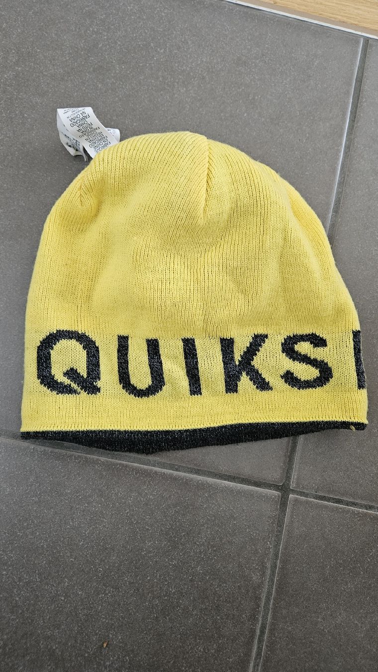 Quiksilver Copricapi, berretti & cappellini: Bonnet Quiksilver – Usato da Vevey venduto da Macca 1