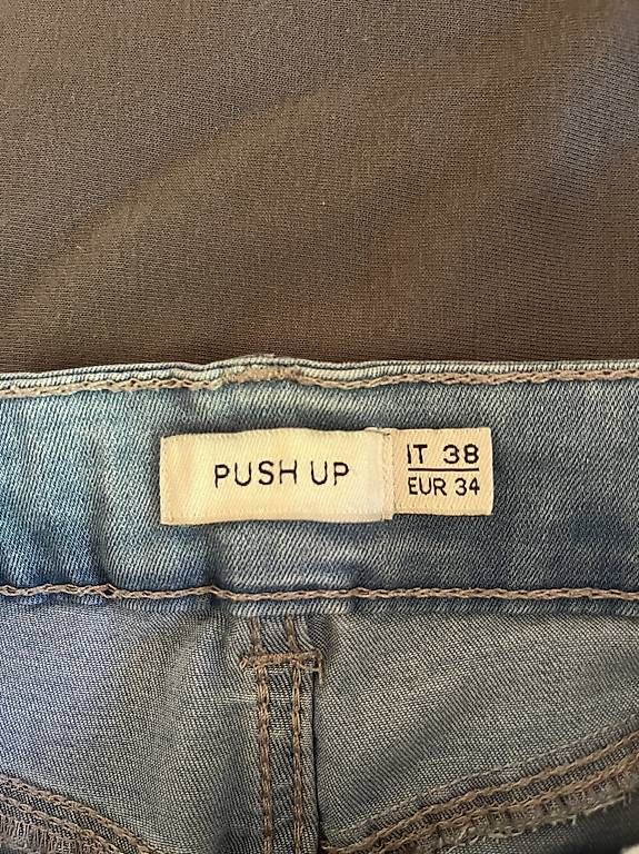 Jeans: jeans donna – Usato da Gordola venduto da tan_rv2x 2