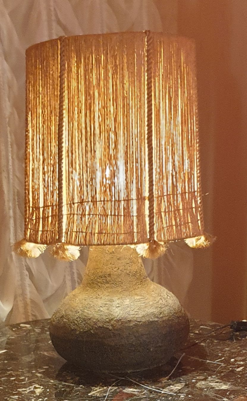 Lampade: Steingut grosse Tischlampe mit Sisal Vintage – Usato da Zürich venduto da bre_22v9