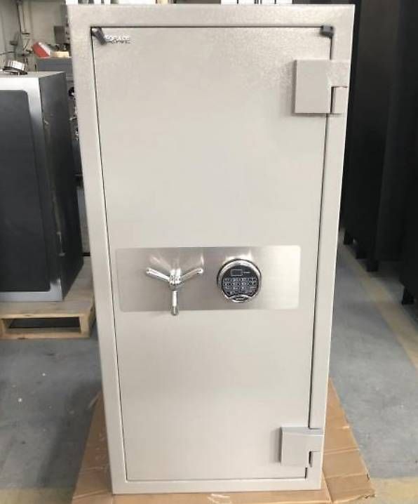 Casseforti: Tresor, Safe, Panzerschrank EN 1143-1 Grade 3 – Nuovo e nell'imballaggio originale da Oberrüti venduto da RST-AG.CH