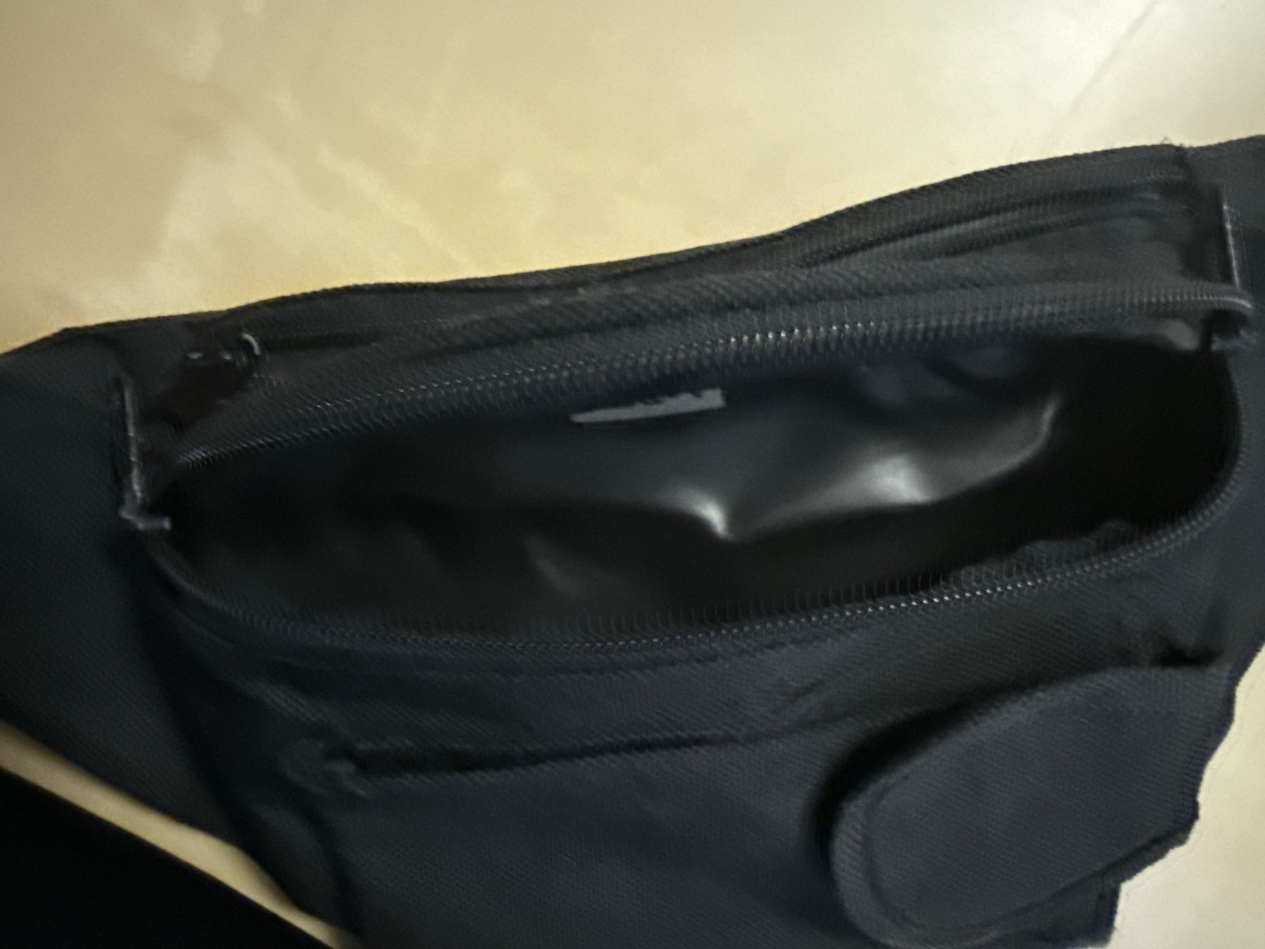 Borse: Bauchtasche  30 x 14 cm. – Usato da Zürich venduto da She10 3