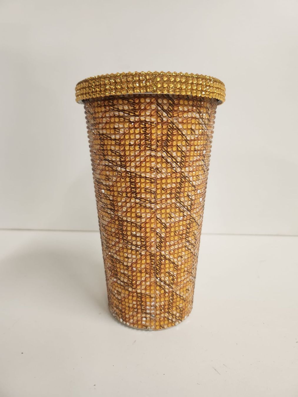 Contenitori & Simili: Guess Strass  Glitzerbecher Neu – Nuovo e nell'imballaggio originale da Tuggen venduto da Santasbag 1