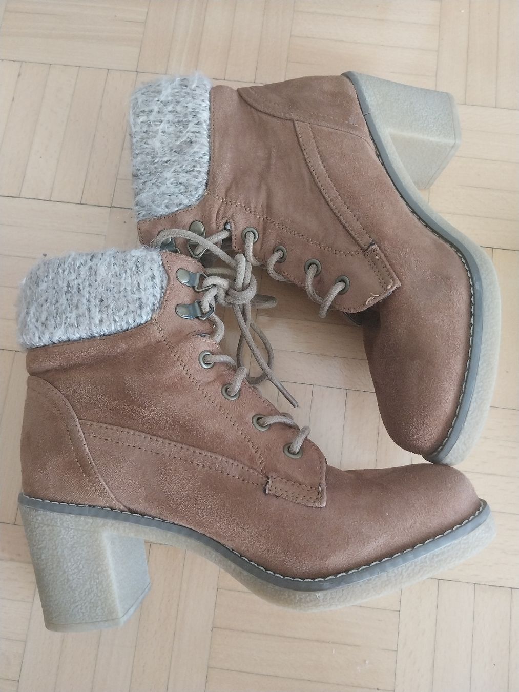 Chaussures femmes: schöne Herbsstiefel, Grösse 38 – D'occasion à Luzern par bia_9xwy 3