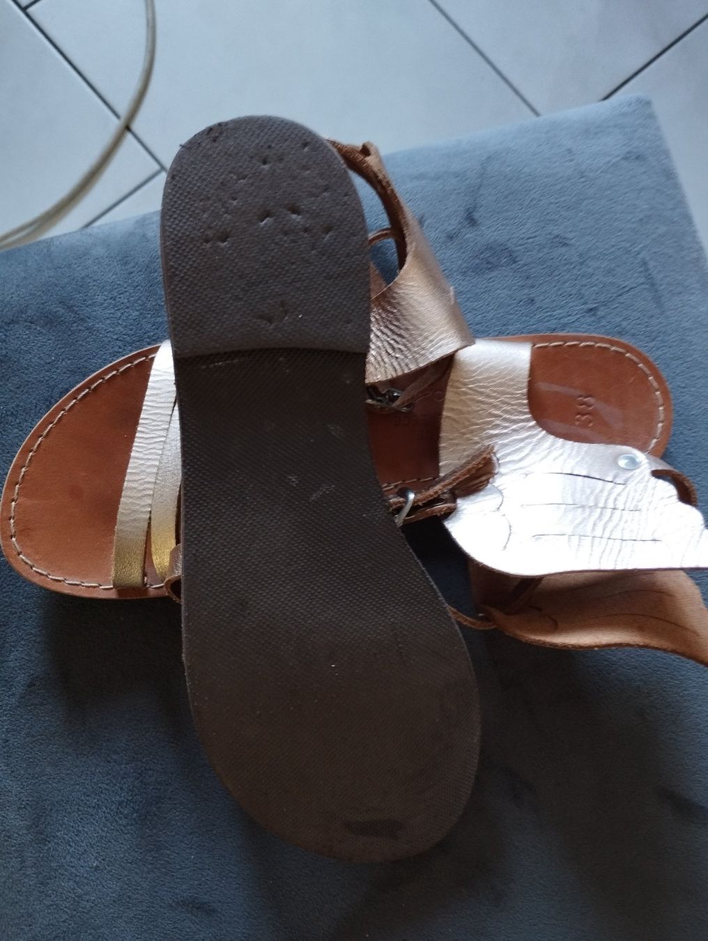 Damenschuhe: Sandalen mit "Flügeli" – Gebraucht aus Zollikofen von zr65 3