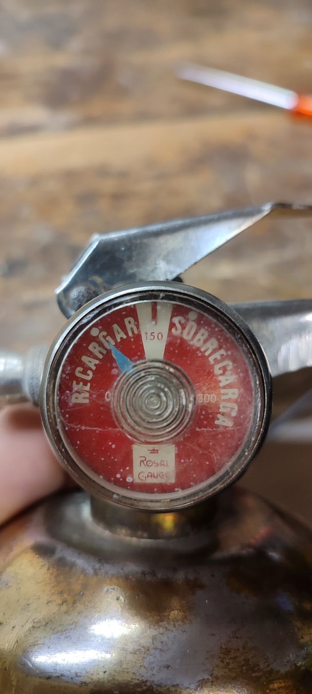 Estintori: Wunderschöner alter Feuerlöscher MINIMAX 1 – Usato da Gelterkinden venduto da MYSTOREFORYOU4460 5