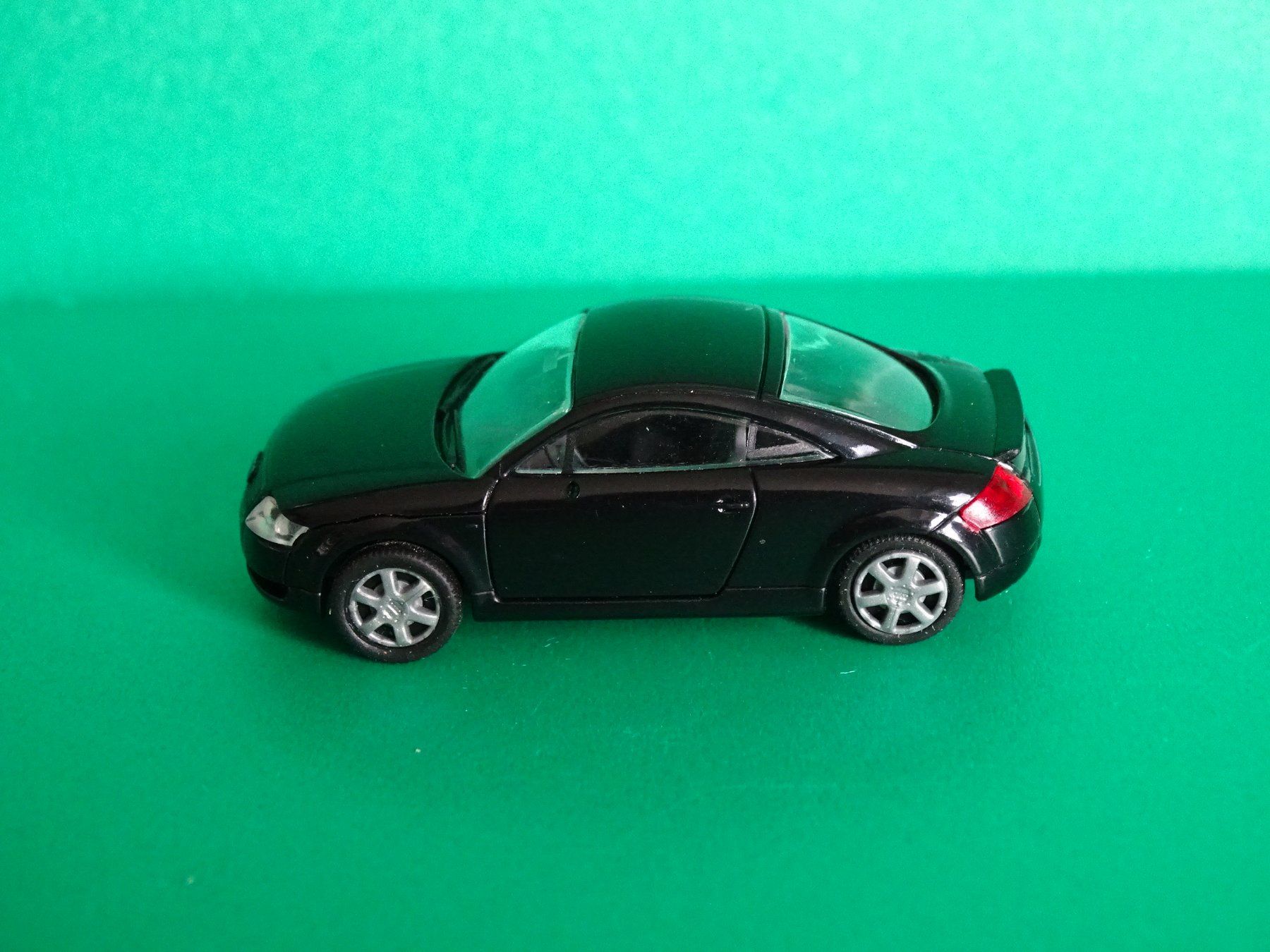 Rietze Modellini d'auto: Audi TT von Rietze 1/87 – Usato da Bretzwil venduto da Meex 2