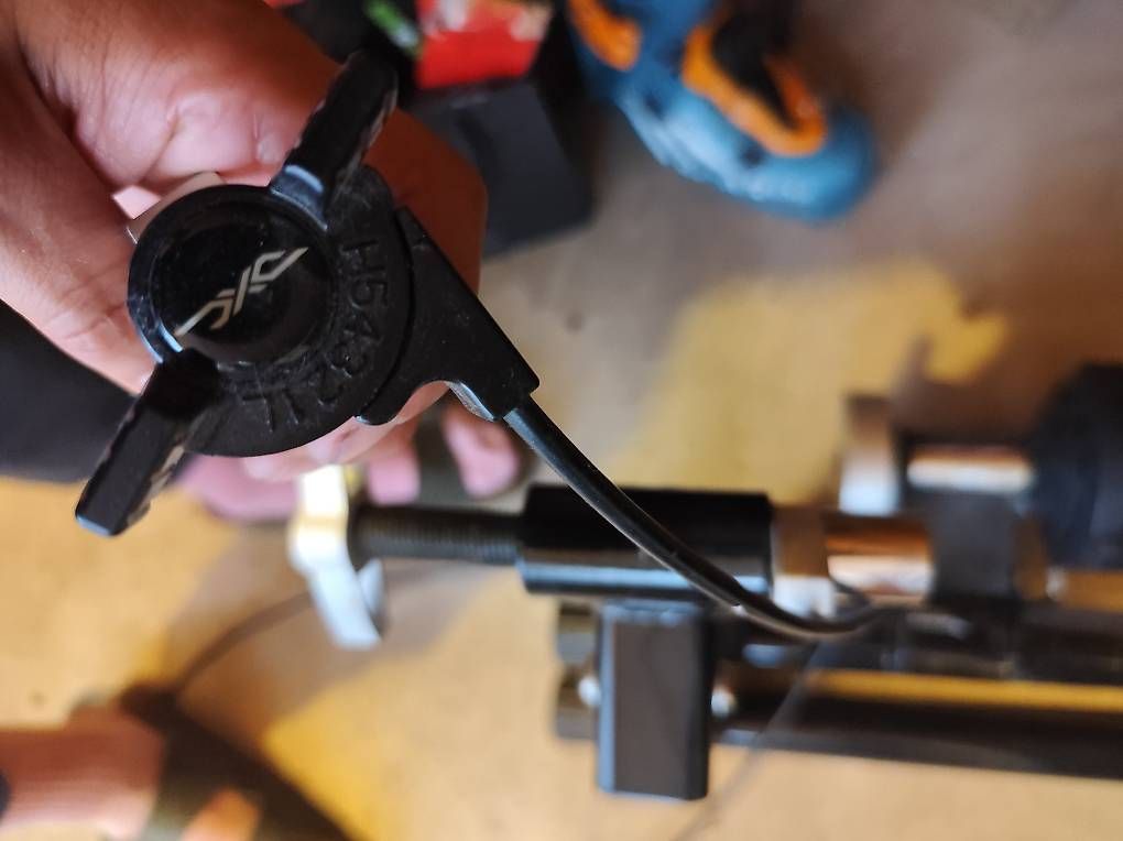 Hometrainer: Home trainer Velo Günstig – Usato da Zürich venduto da car_tp2h 2