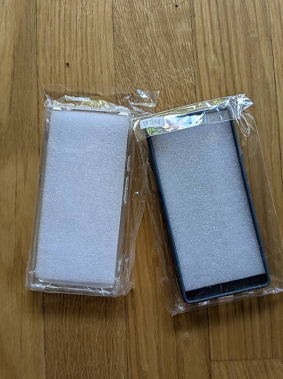 Cover & Protezioni schermo: Google Pixel 6a Handyhüllen – Usato da Wil SG venduto da TSchn24 1