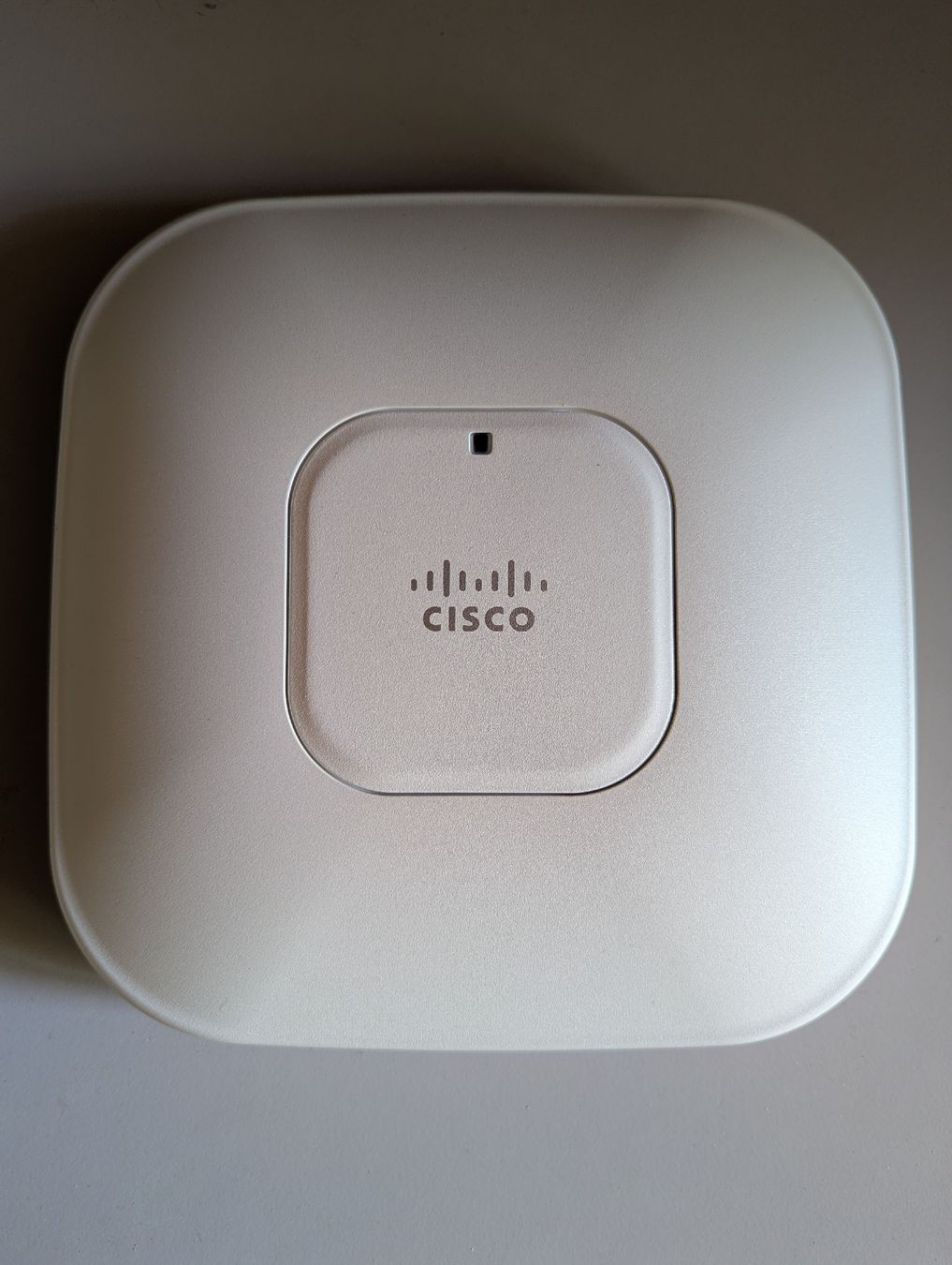 Cisco Modem & Router: Cisco AIR-AP1142N-E-K9 – Usato da Marthalen venduto da ndrs