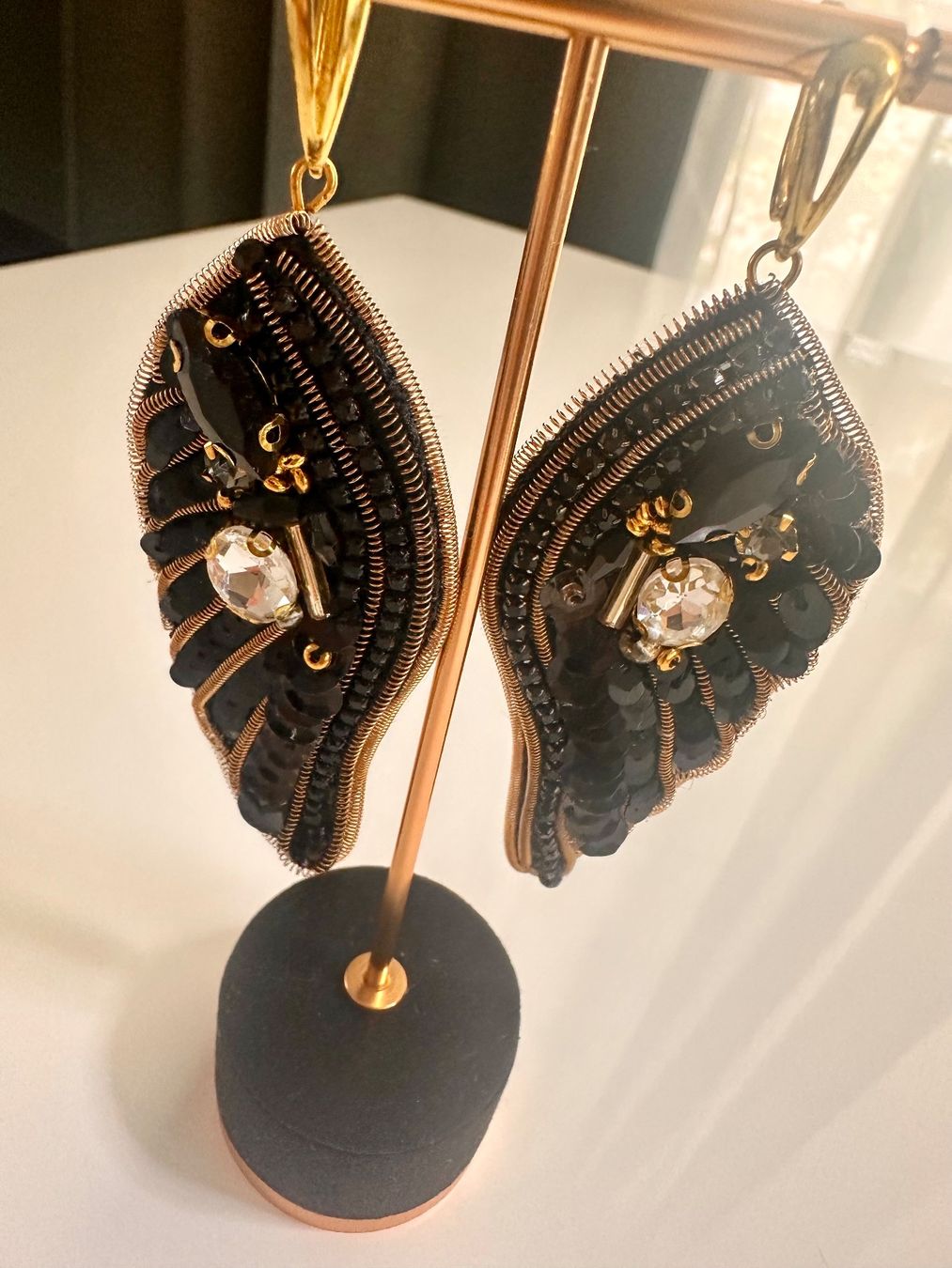Orecchini pendenti & Orecchini a lobo: Elegant black Angel Wing Earrings – Nuovo (secondo la descrizione) da Oftringen venduto da Eylem79 1