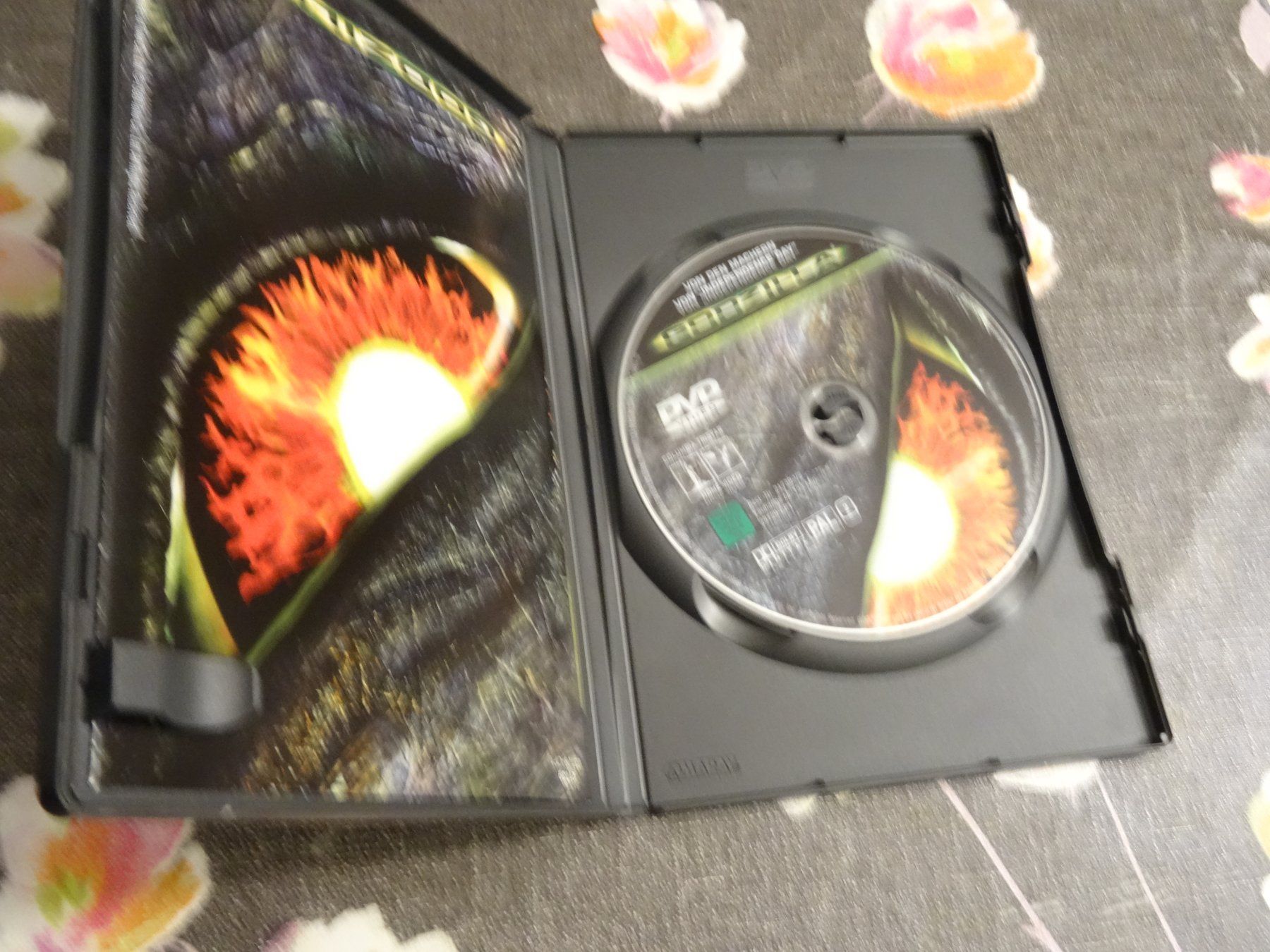Tutti i DVDs: Godzilla DVD – Usato da Olten venduto da Disc-Verkauf 1