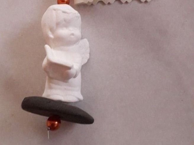 Statuette: Schutzengeli Tschoppi Keramik – Nuovo e nell'imballaggio originale da Winistorf venduto da acreativ 1