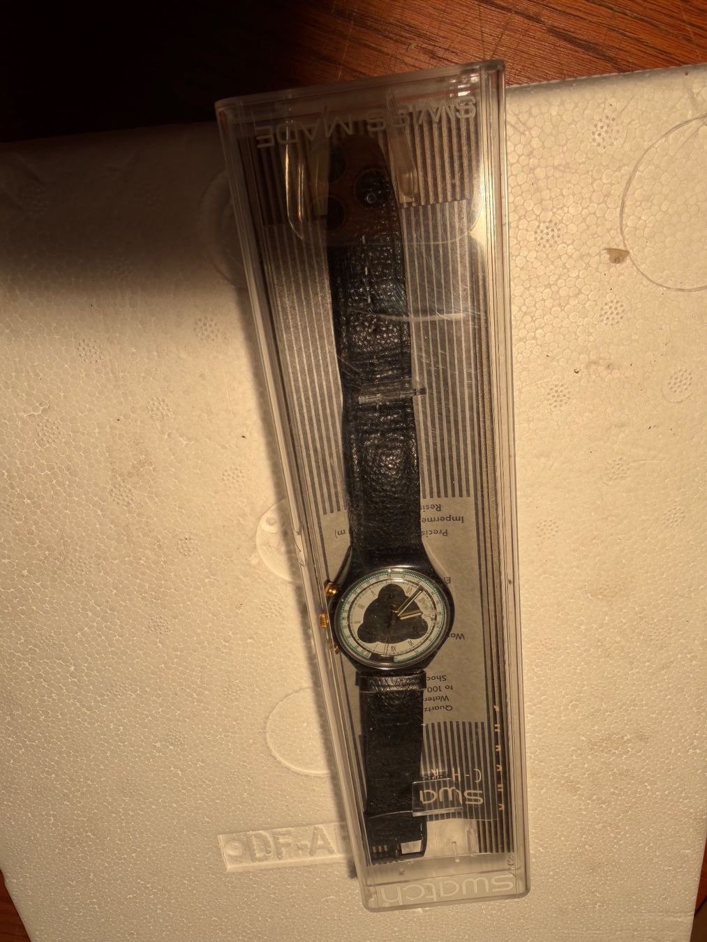 Swatch Orologi: Swatch Chronograph Uhr schwarz – Usato da Lausanne venduto da artnouveau05 2