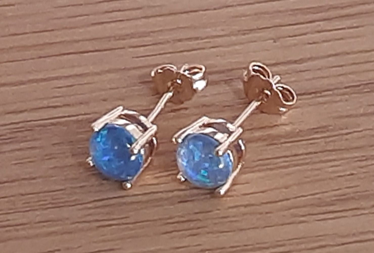 Ohrringe & -stecker: Boucles d'oreilles opal – Neu und originalverpackt aus St-Imier von supernova21 1