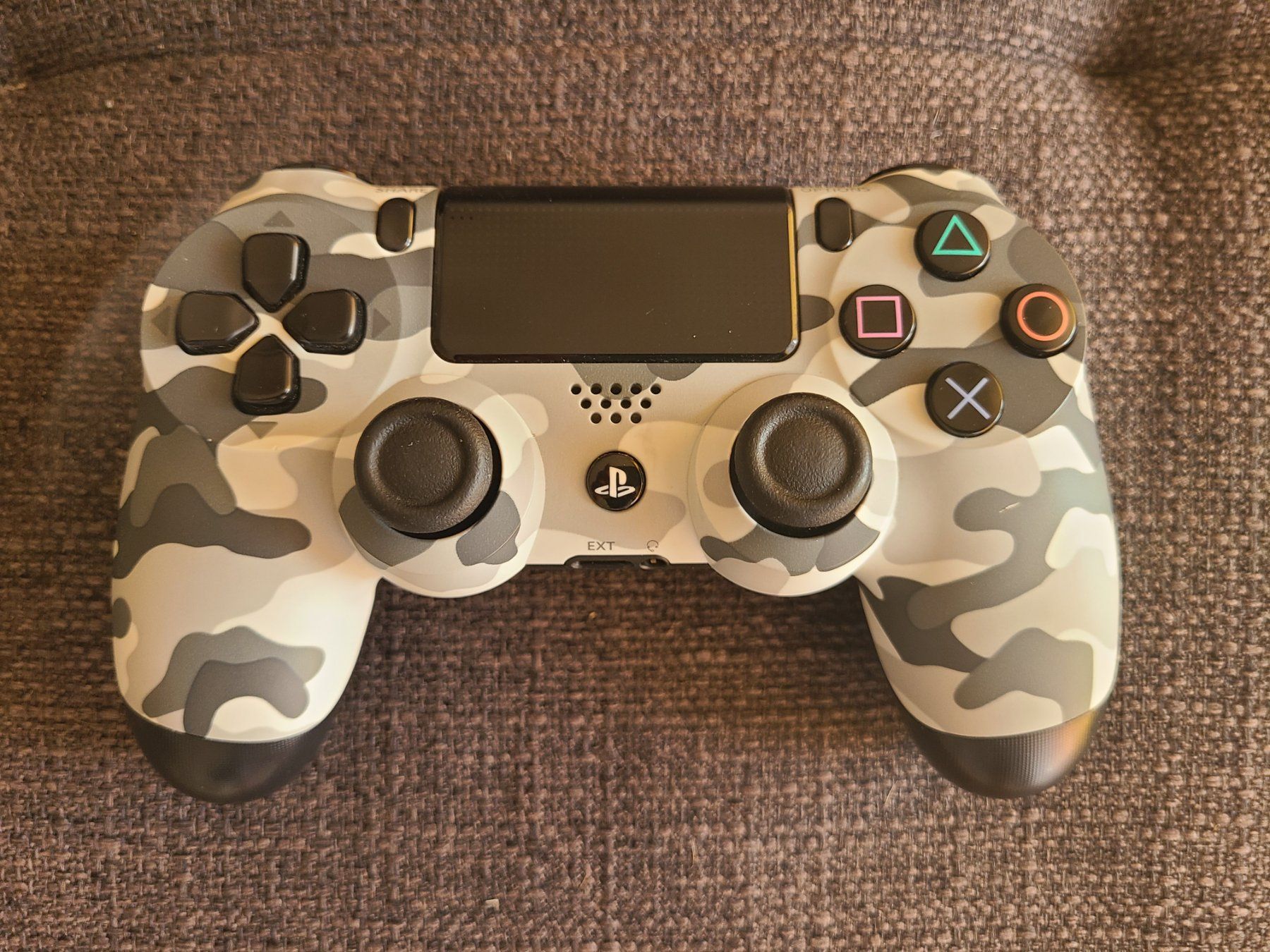 Sony Controller: Original Controller Sony PS4 Wireless DualShock 4 Camoufl.! – Usato da Buchs AG venduto da Hifinico 1