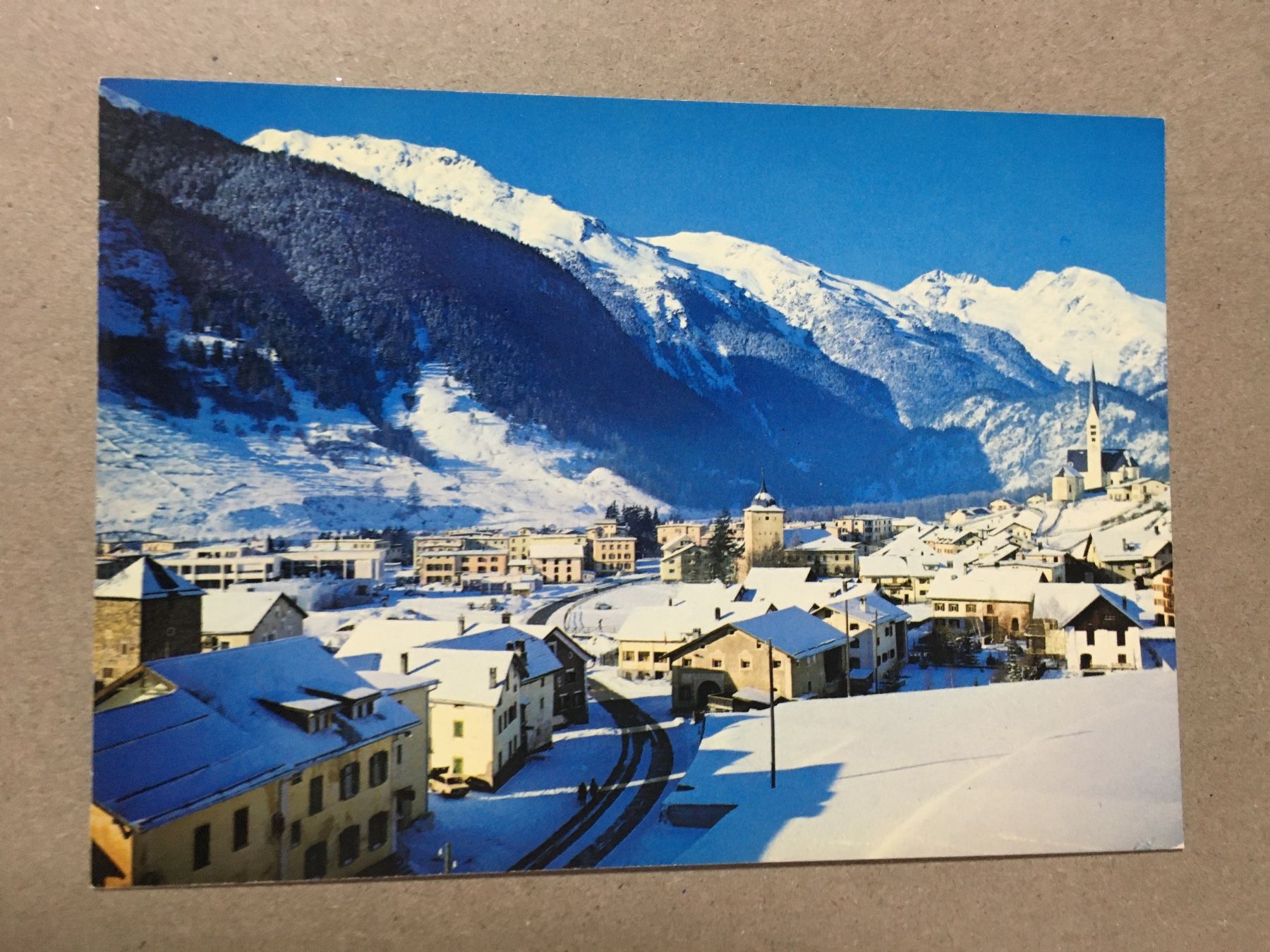 Cartoline postali: Zernez Graubünden Winter datiert 1984 – Usato da Küttigen venduto da Melisch1000