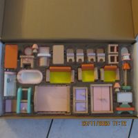 Süsses Holzmöbel-Set fürs Puppenhaus - komplett! neu