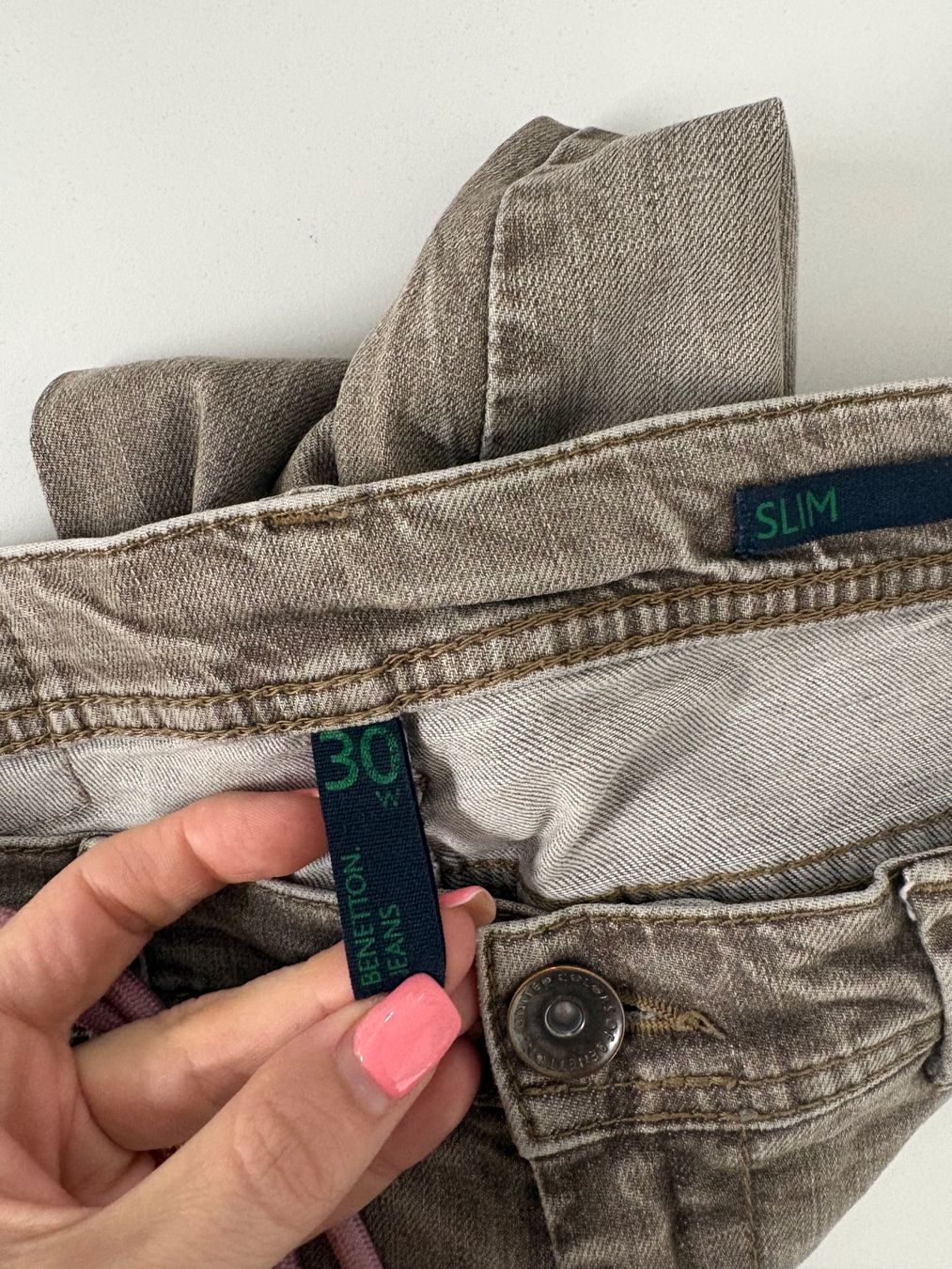 Benetton Jeans: Benetton Jeans Slim, Gr. 30  braun knöchellang – Gebraucht aus Regensdorf von secondchancefashion 2