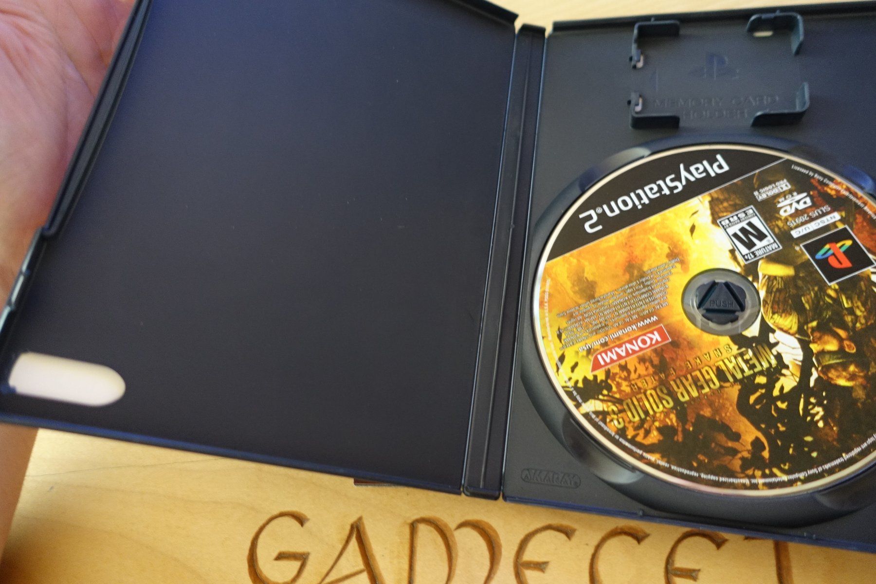 Sony Jeux: Metal Gear Solid 3: Snake Eater - Amerika – D'occasion à Steinach par Gamecet 8