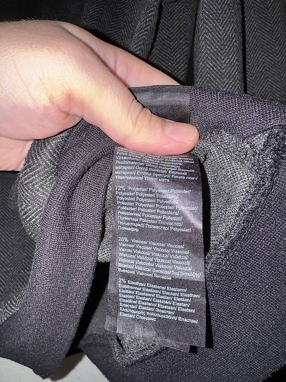 S.Oliver Maglioni & Felpe: S. Oliver Black Label Pullover Grau Gr. M Top Zustand – Usato da Thalwil venduto da han_985b 4
