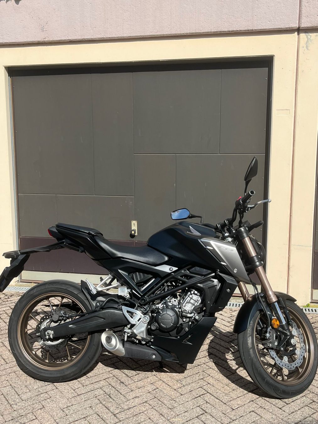 Honda Route: Honda CB 125 – D'occasion à Blonay par gab_7dx9