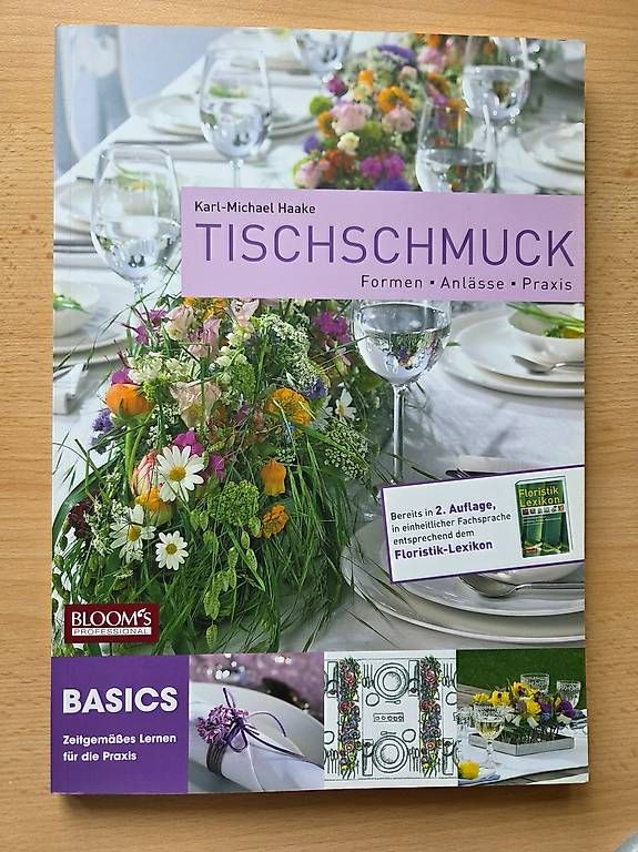 Libri: Tischschmuck, Blooms – Nuovo e nell'imballaggio originale da Köniz venduto da Vieles_Vani