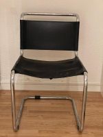 Chaise style Marcel Breuer Cesca, cuir noir, design Bauhaus